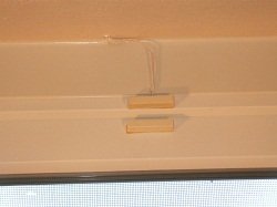 Magnetic reed switch on sliding window