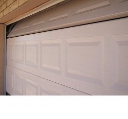 Sectional overhead door