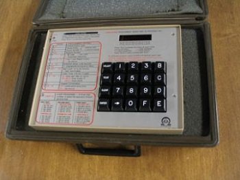 Radionics Alarm Systems - Radionics D5000 Programmer at Obsoleteradionics.com